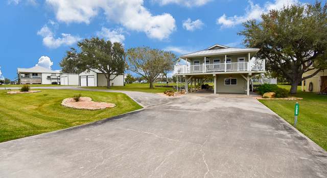 Photo of 1289 W Bayshore Dr, Palacios, TX 77465