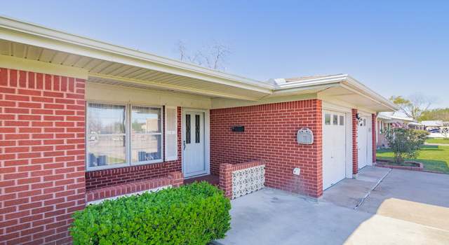 Photo of 2207 E Crestwood Dr, Victoria, TX 77901