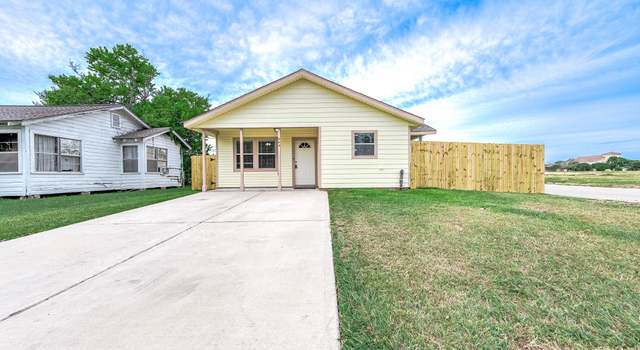 Photo of 502 W 6th St, Freeport, TX 77541
