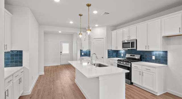 Photo of 32411 Sunbeam Dr, Fulshear, TX 77441