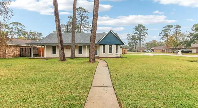 Photo of 7302 Cottonwood Dr, Baytown, TX 77521