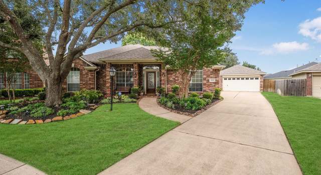 Photo of 8938 Ballinger Dr, Houston, TX 77064