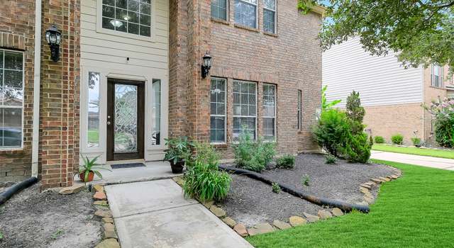 Photo of 3705 Canterbury Park Dr, Pearland, TX 77584