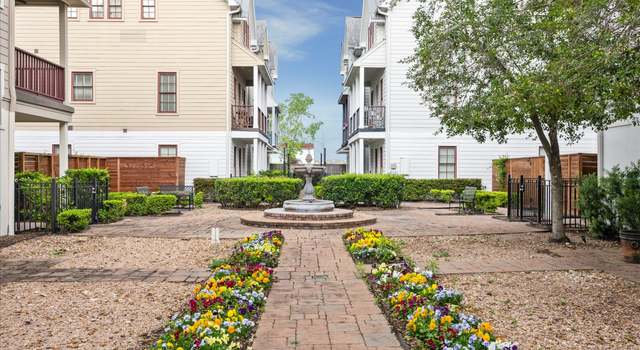 Photo of 6617 Hurst St, Houston, TX 77008