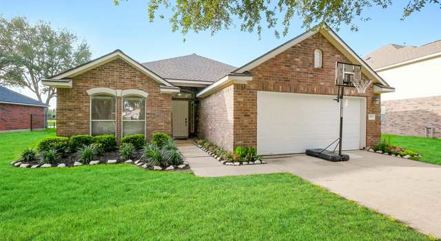 Photo of 25922 S Lakefair Dr, Richmond, TX 77406