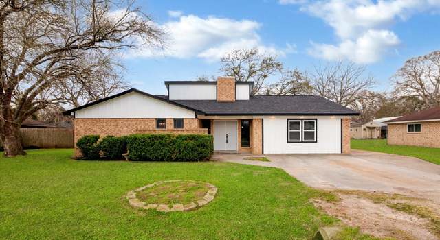 Photo of 608 Roene Ln, Brazoria, TX 77486