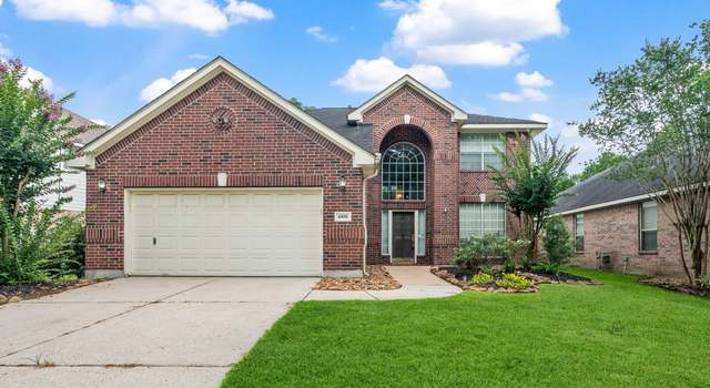 Photo of 6810 Auburn Oak Trl, Humble, TX 77346