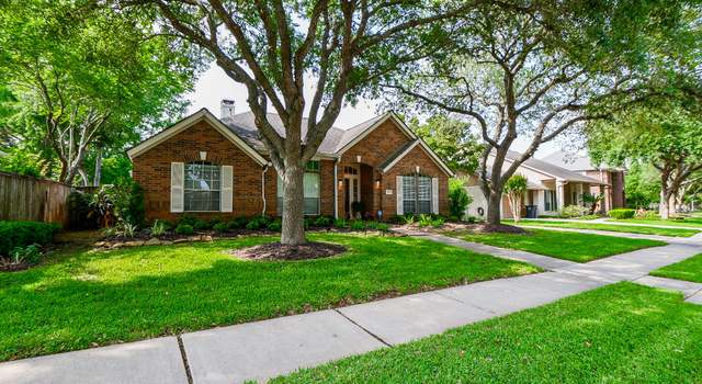 Photo of 1211 Magnolia Woods Ct, Sugar Land, TX 77479