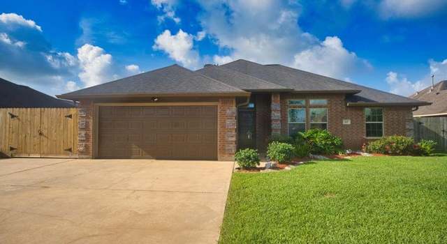 Photo of 107 Brazos Ct, Richwood, TX 77531
