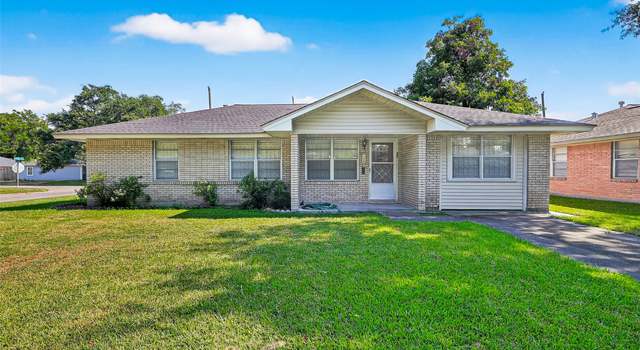 Photo of 718 E Twickenham Trl, Houston, TX 77076