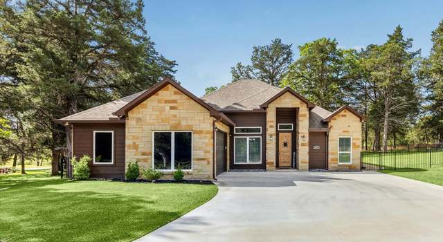 Photo of 401 Saint Andrews Dr, New Ulm, TX 78950