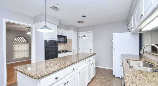 Photo of 7018 Drowsy Pine Dr, Houston, TX 77092