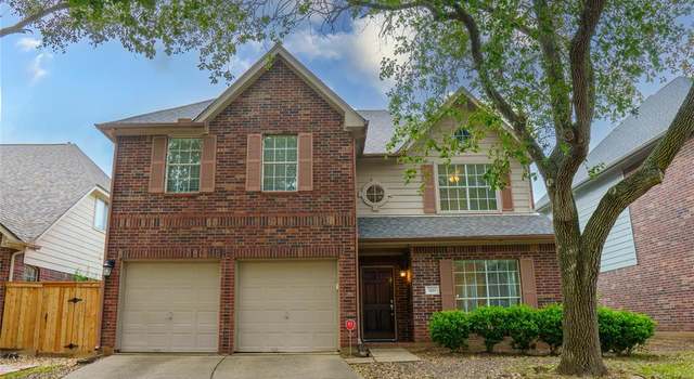 Photo of 3119 Waters Way Dr, Sugar Land, TX 77478
