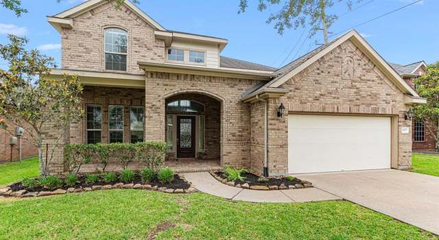 Photo of 6007 Carnaby Ln, Rosenberg, TX 77471
