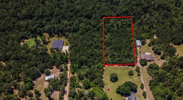 Photo of 8616 Grand Lake Estates Dr, Montgomery, TX 77316