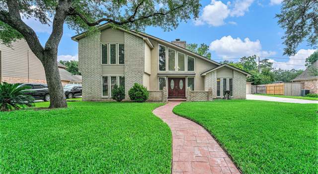Photo of 11607 Leaning Pine Dr, Houston, TX 77070
