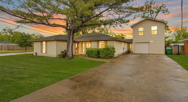 Photo of 70 Annette Ln, Houston, TX 77076