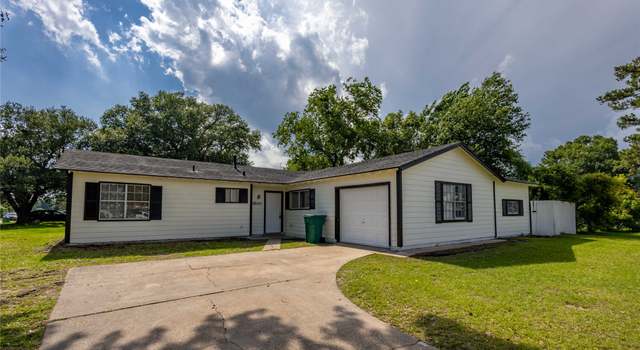 Photo of 3600 Kenwood St, West Orange, TX 77630