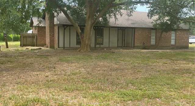 Photo of 4511 Saddle Dr, Needville, TX 77461