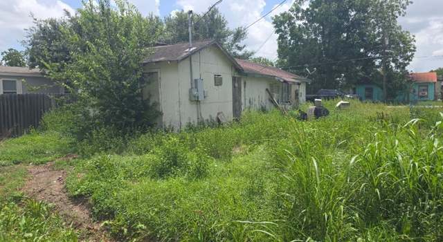 Photo of 500 Shirley St, Eagle Lake, TX 77434