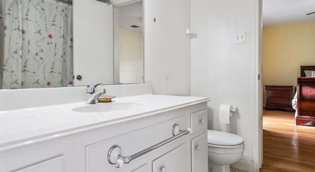 Photo of 2731 Manila Ln, Houston, TX 77043