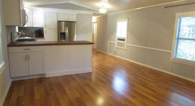Photo of 342 Rain Forest Rd, Onalaska, TX 77360