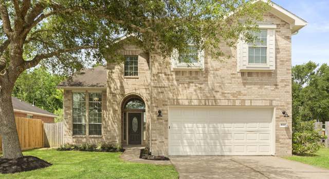 Photo of 1020 Jefferson St, Alvin, TX 77511