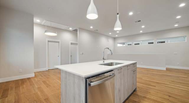Photo of 2319 Harlem St, Houston, TX 77020