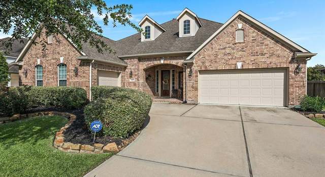 Photo of 2405 Mountain Falls Ct, Friendswood, TX 77546