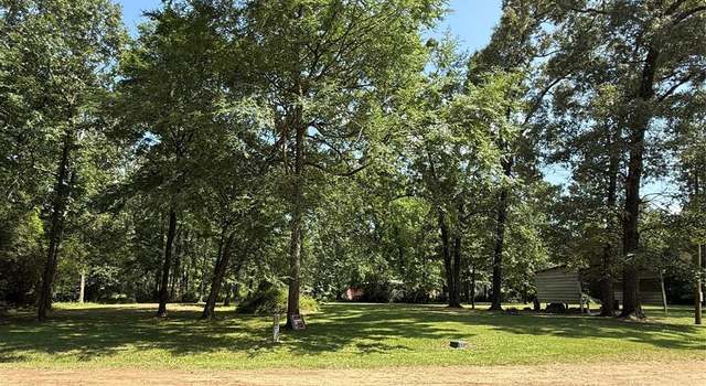 Photo of 230 Hideout Cir, Livingston, TX 77351