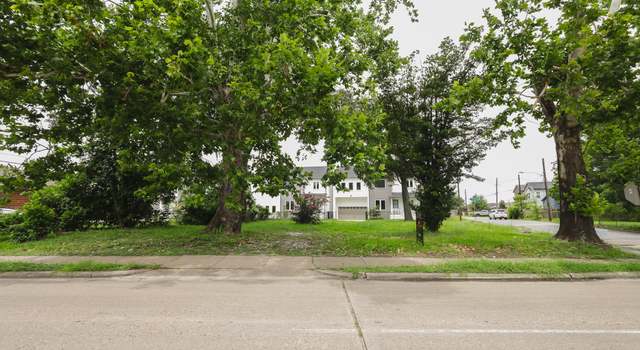 Photo of 7819 N Main St, Houston, TX 77022