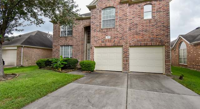 Photo of 2814 Edgewick Elm St, Fresno, TX 77545