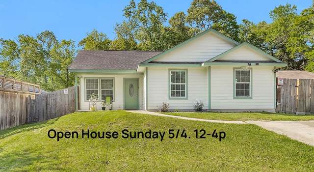 Photo of 10811 Royal Forest Dr, Conroe, TX 77303