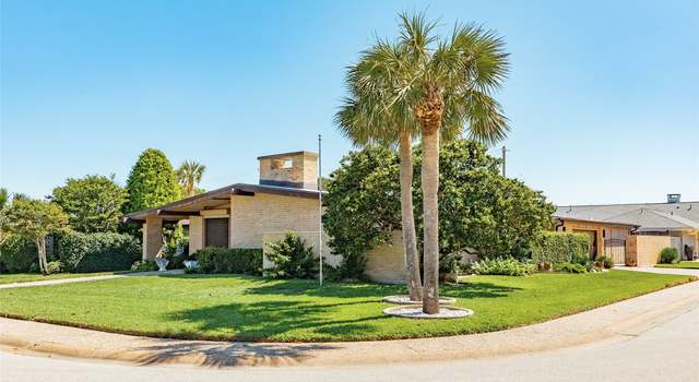 Photo of 38 Adler Cir, Galveston, TX 77551