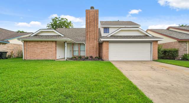 Photo of 1007 Sugardale Ct, Sugar Land, TX 77498