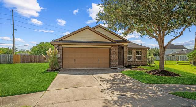 Photo of 1703 Manchester Crossing Dr, Fresno, TX 77545