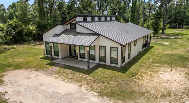 Photo of 15086 Dewberry Ln, Conroe, TX 77302