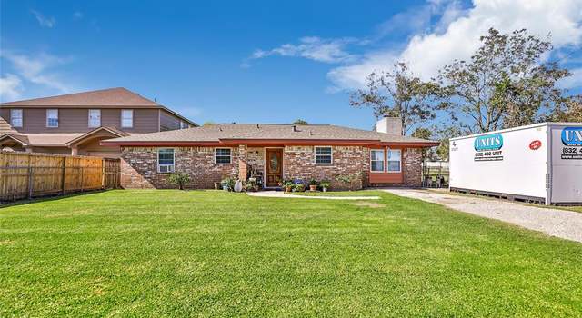 Photo of 13317 Reeveston Rd, Houston, TX 77039
