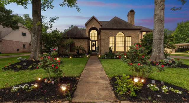 Photo of 1811 Copperwood Ln, Richmond, TX 77406
