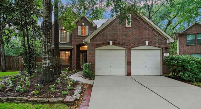Photo of 2 Florian Ct, The Woodlands, TX 77385