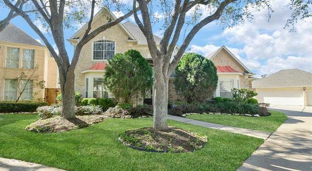 Photo of 6010 E Brook Ct, Sugar Land, TX 77479