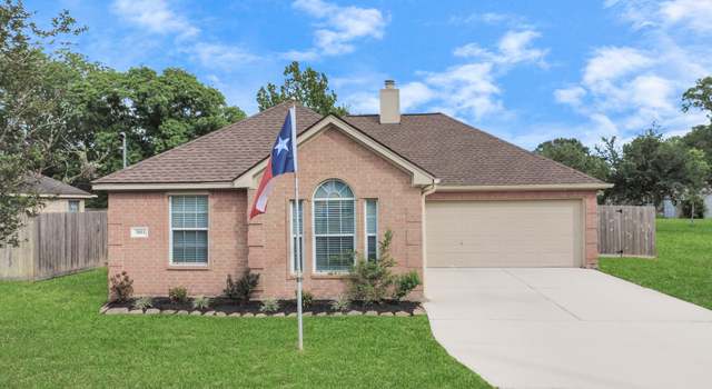Photo of 3011 Fairchild Ave, Needville, TX 77461