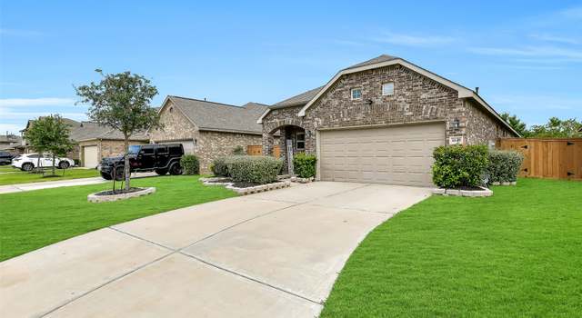 Photo of 1845 Acklen Run Dr, Rosharon, TX 77583