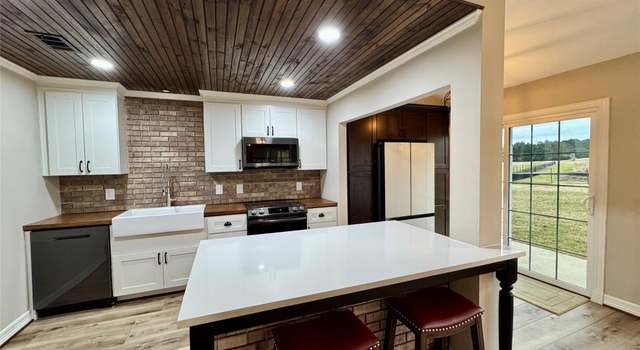 Photo of 41 Driving Range Ln #41, Trinity, TX 75862
