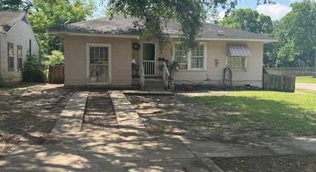 Photo of 8302 Wier Dr, Houston, TX 77017