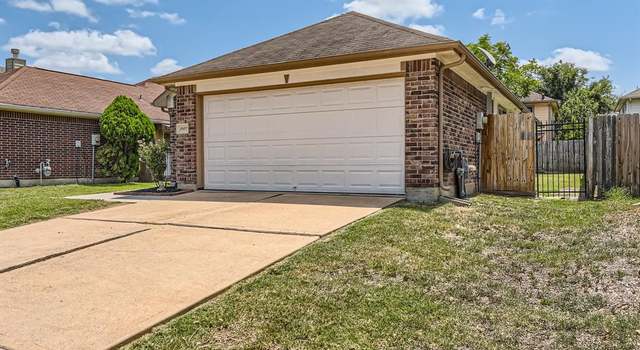 Photo of 19802 Shores Edge Dr, Tomball, TX 77375