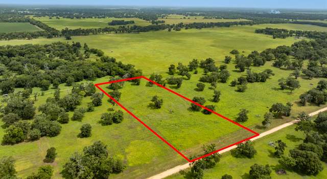 Photo of 403 Valley Oaks Dr, Van Vleck, TX 77482