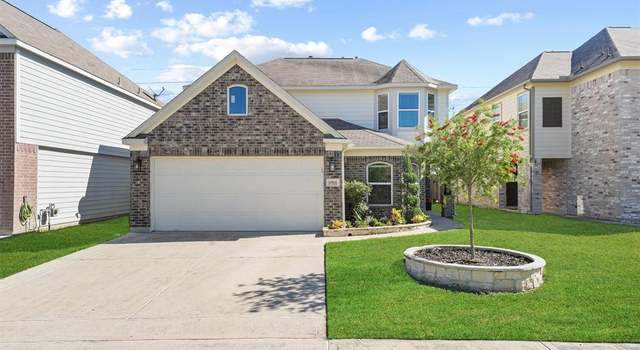 Photo of 10926 E Fall Fern Cir, Houston, TX 77044