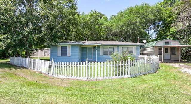 Photo of 614 Fm 1406 Rd, Winnie, TX 77665