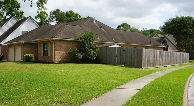 Photo of 14822 Flowerwood Dr, Houston, TX 77062